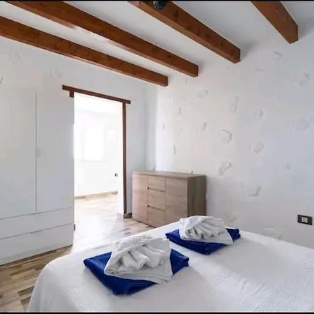 Casa Della Serpe * Telde